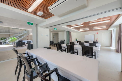 Oshen Holiday Apartments Yeppoon - Sydneys Hotel 25