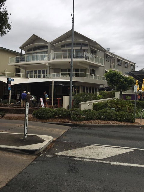 Riverside - Sydneys Hotel 0