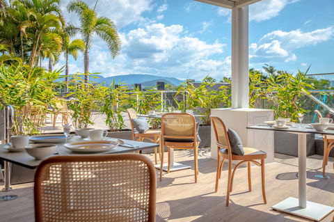 Mirage Whitsundays - Sydneys Hotel 37