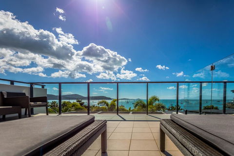 Mirage Whitsundays - Sydneys Hotel 21