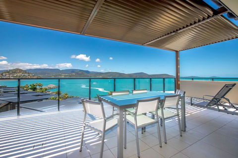 Mirage Whitsundays - Sydneys Hotel 5