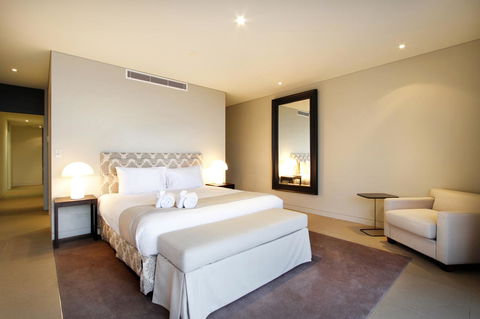 Mirage Whitsundays - Sydneys Hotel 35