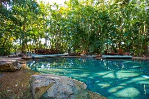 Poinciana 112 - Sydneys Hotel 17