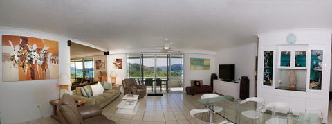 Poinciana 112 - Sydneys Hotel 5