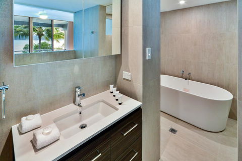 Frangipani 104 - Hamilton Island - Sydneys Hotel 10