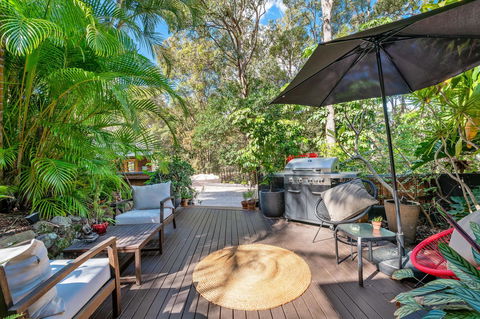 Noosa Hinterland Retreat - Sydneys Hotel 7