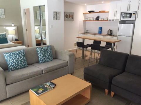 Portsea 26 - Sydneys Hotel 22