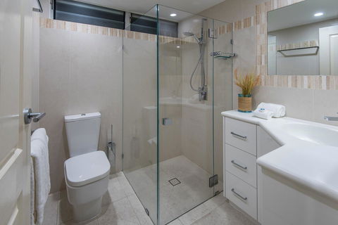 Beach Lodges - Sydneys Hotel 41