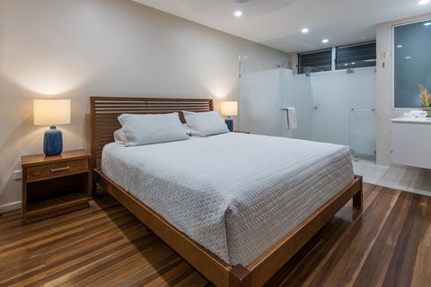 Beach Lodges - Sydneys Hotel 44