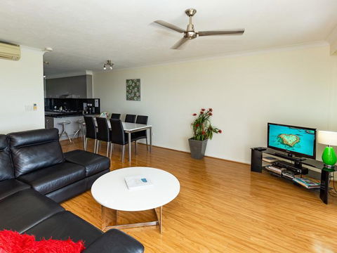 Beach Lodges - Sydneys Hotel 31