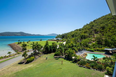 Beach Lodges - Sydneys Hotel 18