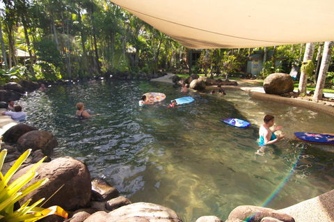 Eco Village Mission Beach - Sydneys Hotel 1