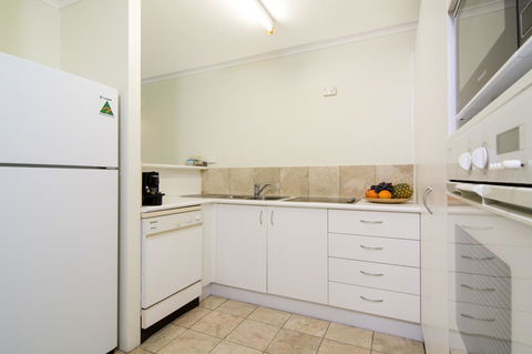 The Port Douglas Queenslander - Sydneys Hotel 1