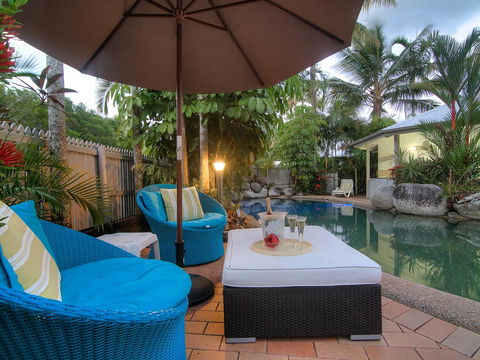 The Port Douglas Queenslander - Sydneys Hotel 35