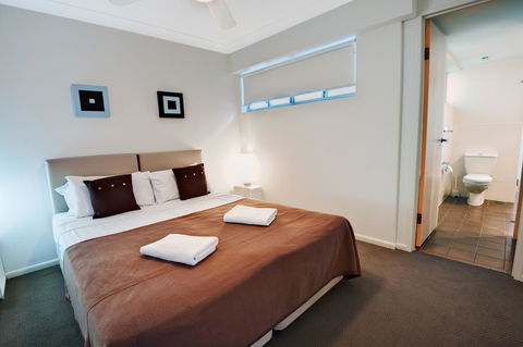 The Point Resort - Sydneys Hotel 5