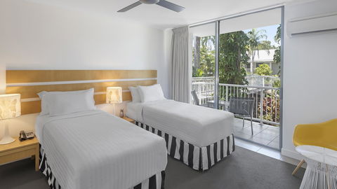 Oaks Port Douglas Resort - Sydneys Hotel 24