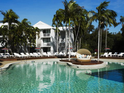 Oaks Port Douglas Resort - Sydneys Hotel 9