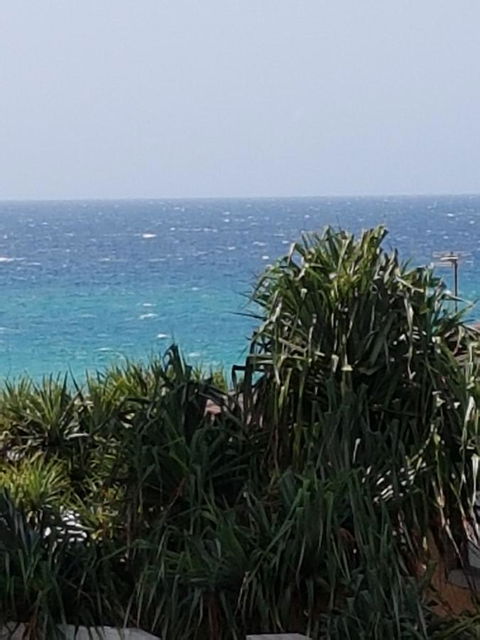 Surfers Chalet - Sydneys Hotel 27