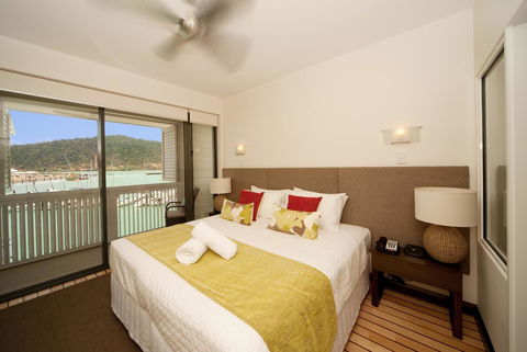 The Boathouse Apartments - Sydneys Hotel 9