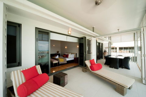 The Boathouse Apartments - Sydneys Hotel 20