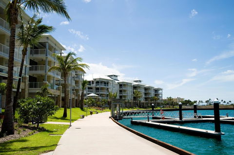 The Boathouse Apartments - Sydneys Hotel 24