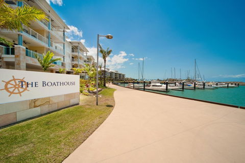 The Boathouse Apartments - Sydneys Hotel 26