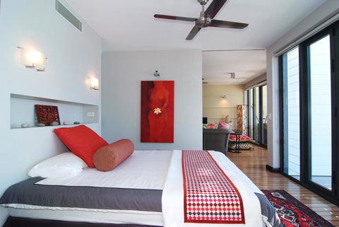 The Boathouse Apartments - Sydneys Hotel 17