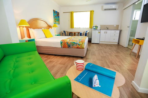 Port Douglas Motel - Sydneys Hotel 16