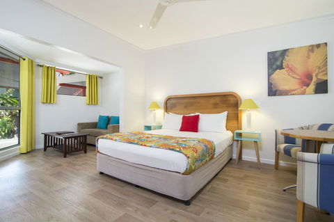 Port Douglas Motel - Sydneys Hotel 30
