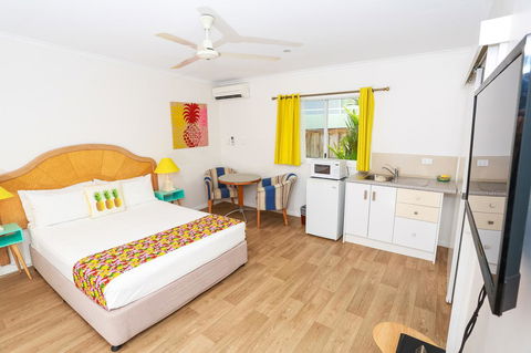 Port Douglas Motel - Sydneys Hotel 22