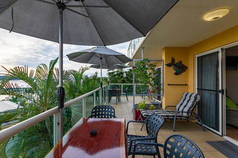 Sunlit Waters Studio Apartments - Sydneys Hotel 22