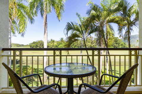 Paradise Links Resort Port Douglas - Sydneys Hotel 13