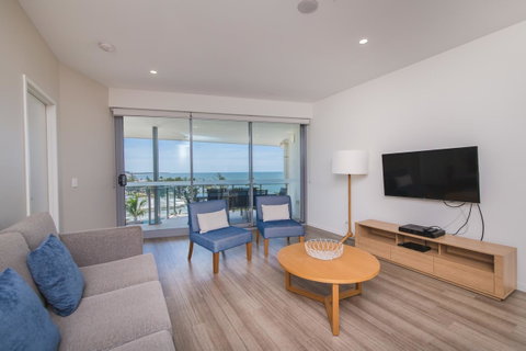 Salt Yeppoon - Sydneys Hotel 5