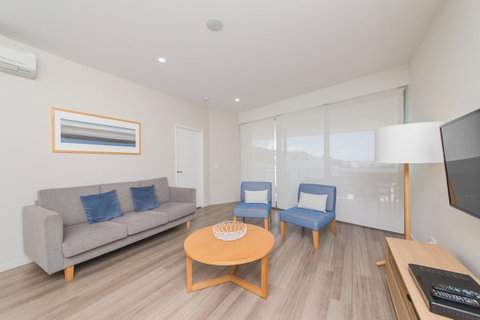 Salt Yeppoon - Sydneys Hotel 11