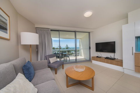 Salt Yeppoon - Sydneys Hotel 1