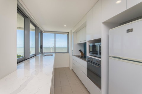 Salt Yeppoon - Sydneys Hotel 33