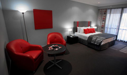 Platinum International - Sydneys Hotel 30