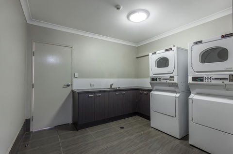 Platinum International - Sydneys Hotel 37