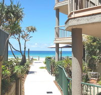 Sanctuary Beach Retreat - Sydneys Hotel