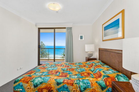 Columbia Beachfront Apartments On Rainbow Bay - Sydneys Hotel 33