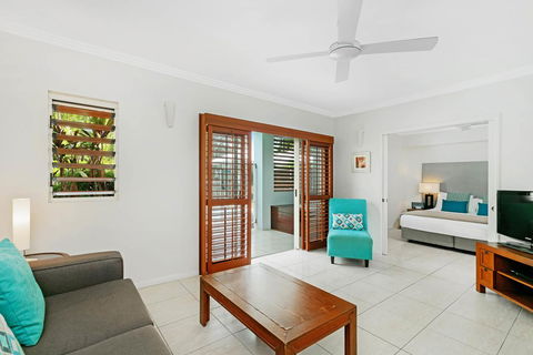 Mantra Aqueous On Port - Sydneys Hotel 1