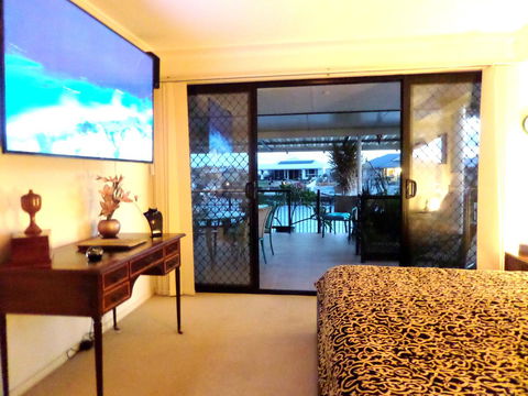 Gaia On Bribie Island - Sydneys Hotel 6