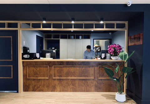 Woodroffe Hotel - Sydneys Hotel 2