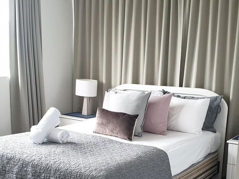 Oceania On Burleigh Beach - Sydneys Hotel 7