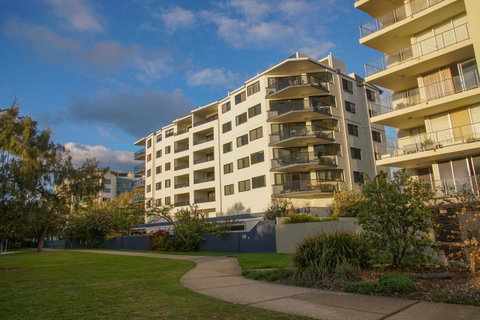 San Marino By The Sea Apartments - Sydneys Hotel 28