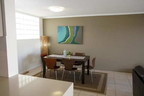 San Marino By The Sea Apartments - Sydneys Hotel 34