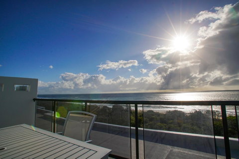 San Marino By The Sea Apartments - Sydneys Hotel 1