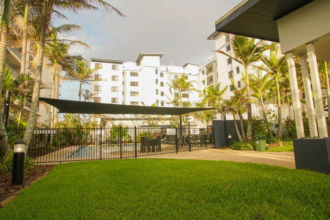 San Marino By The Sea Apartments - Sydneys Hotel 23