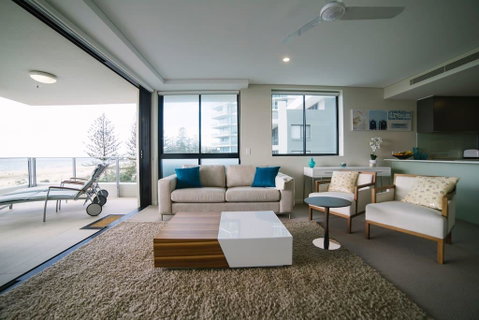 Pure Kirra - Sydneys Hotel 9