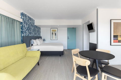 Vibe Hotel Gold Coast - Sydneys Hotel 35